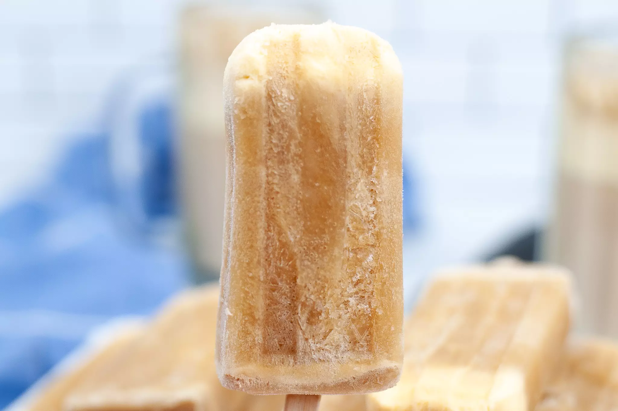 closeup of a root beer float popsicle