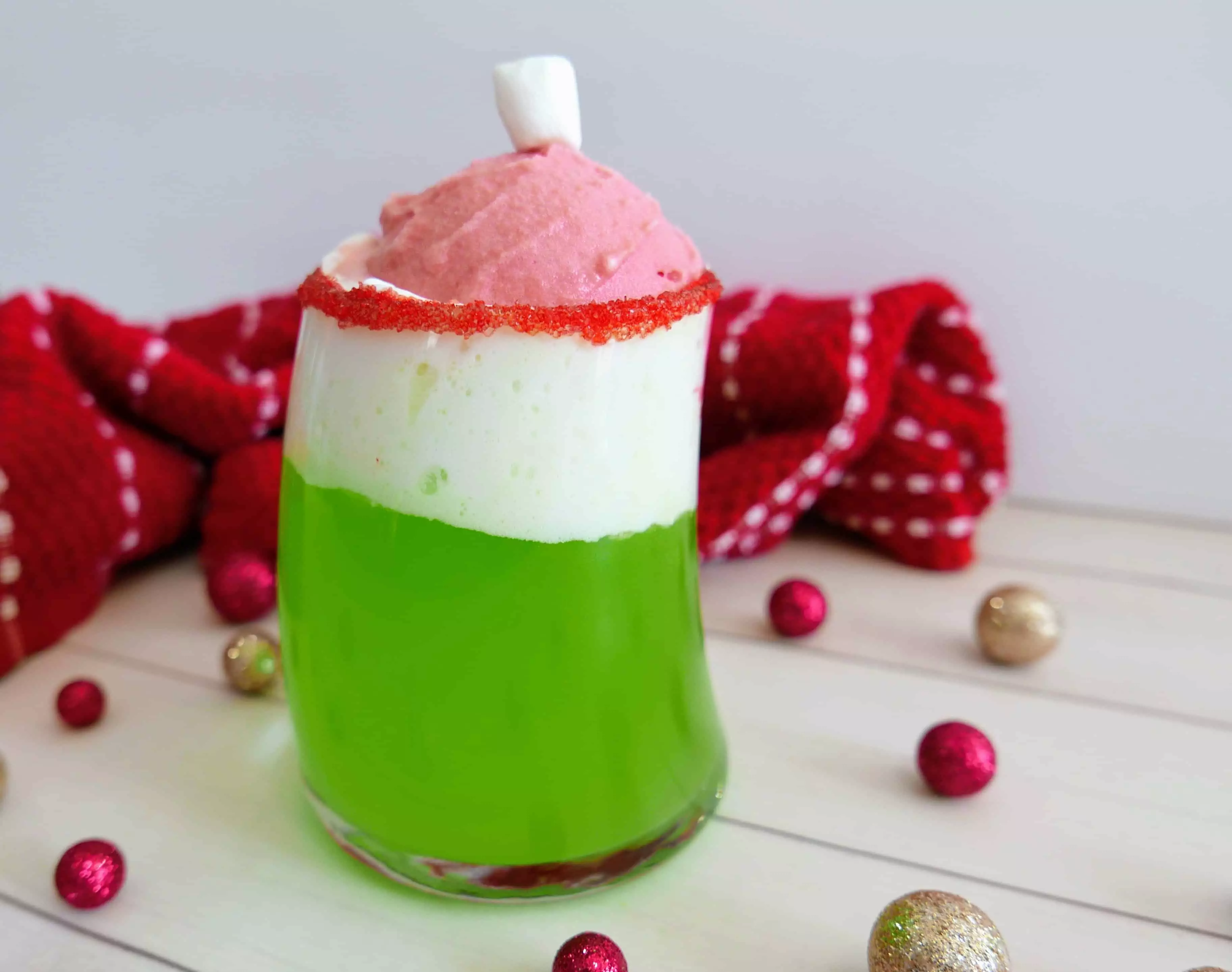 Grinch punch in a glass