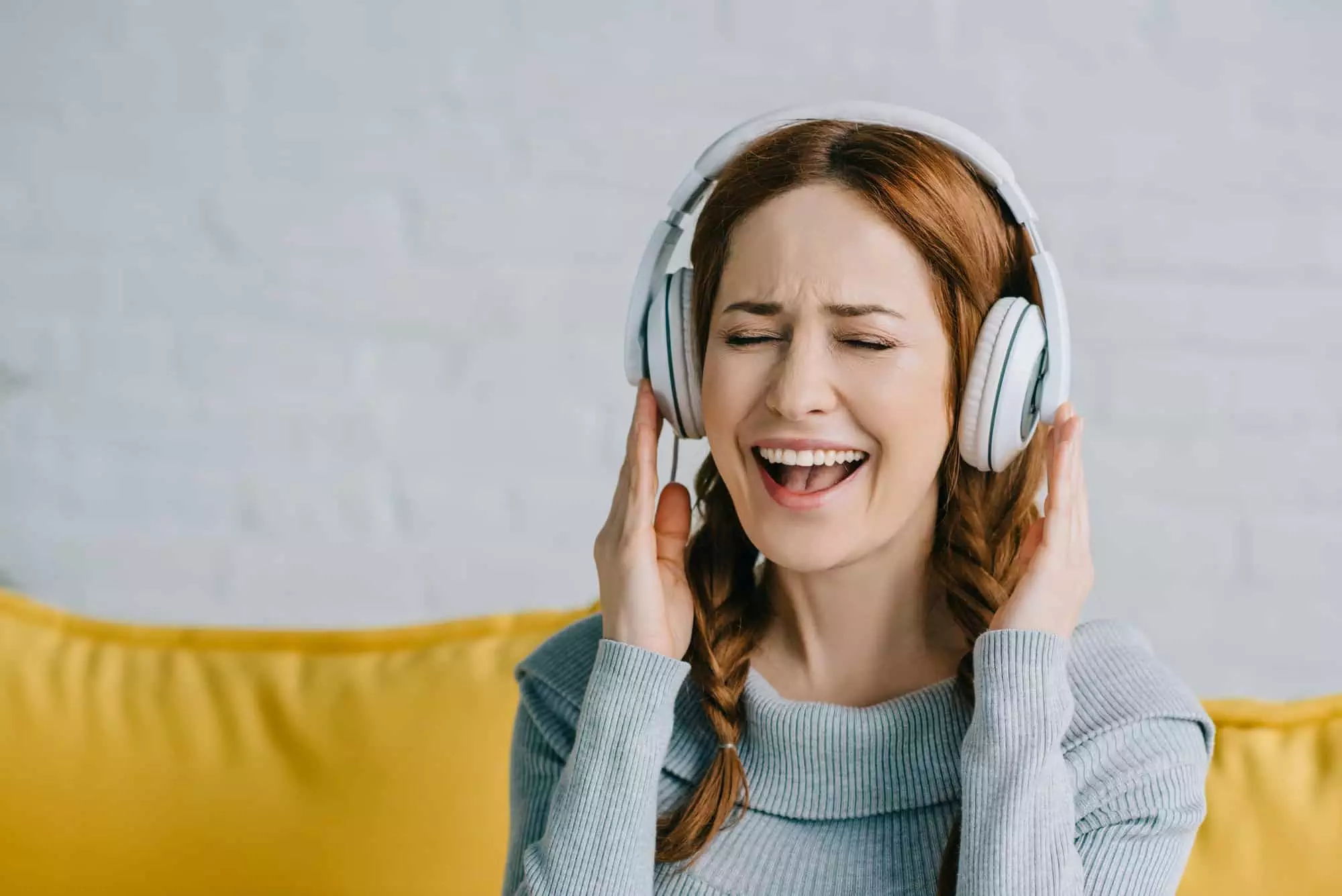 17 Laugh-Out-Loud Mom Podcast Options That Every Mom Needs - Made In A Pinch