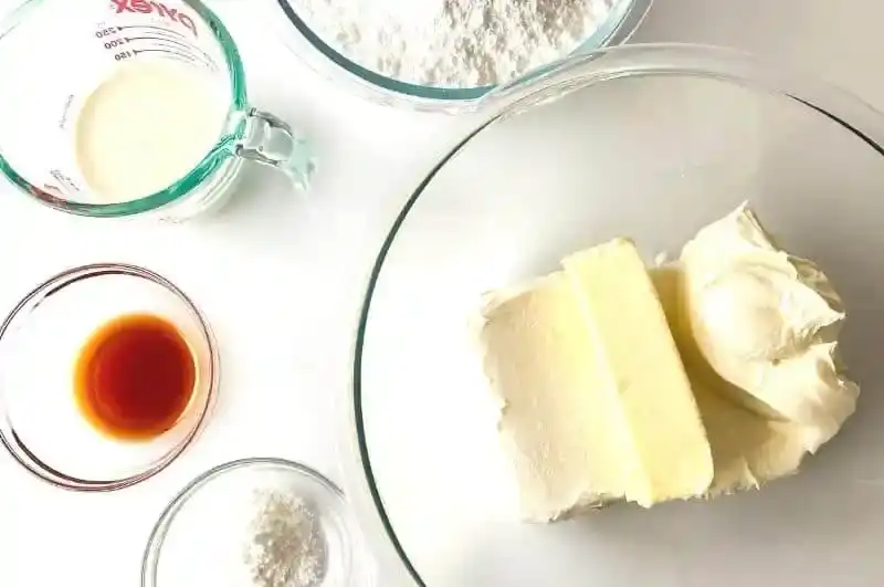berry Chantilly cream ingredients
