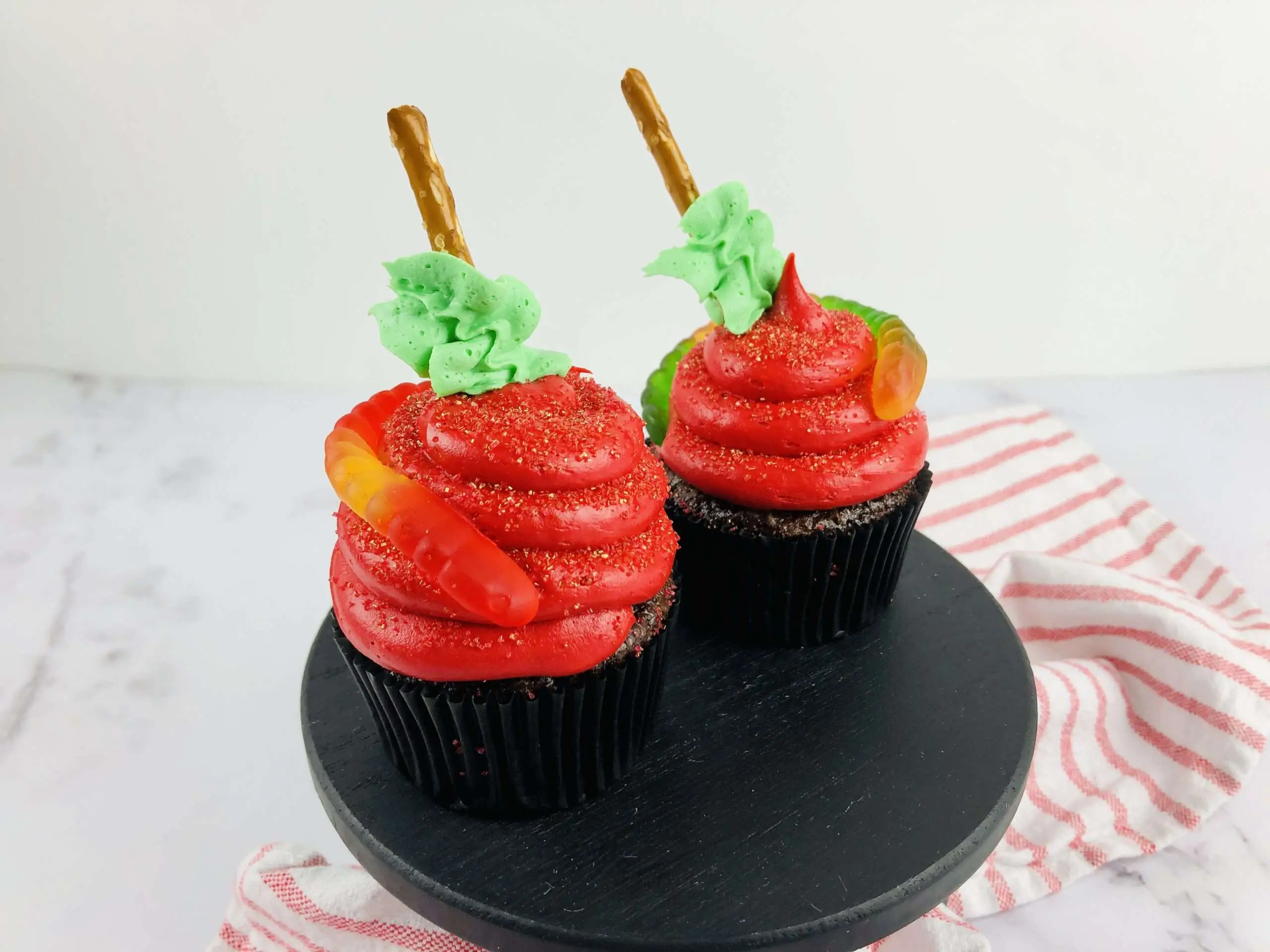 teacher appreciation back to school cupcakes