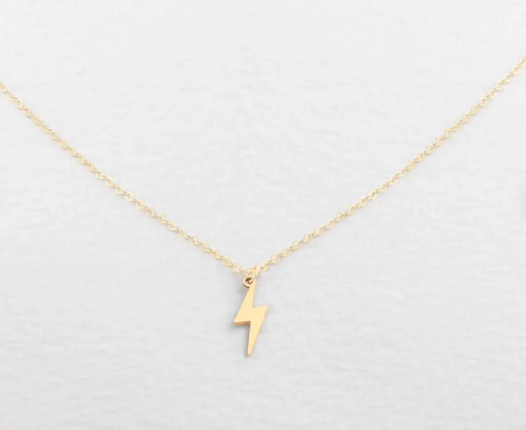 simple lightning bolt necklaces make great Harry Potter gifts