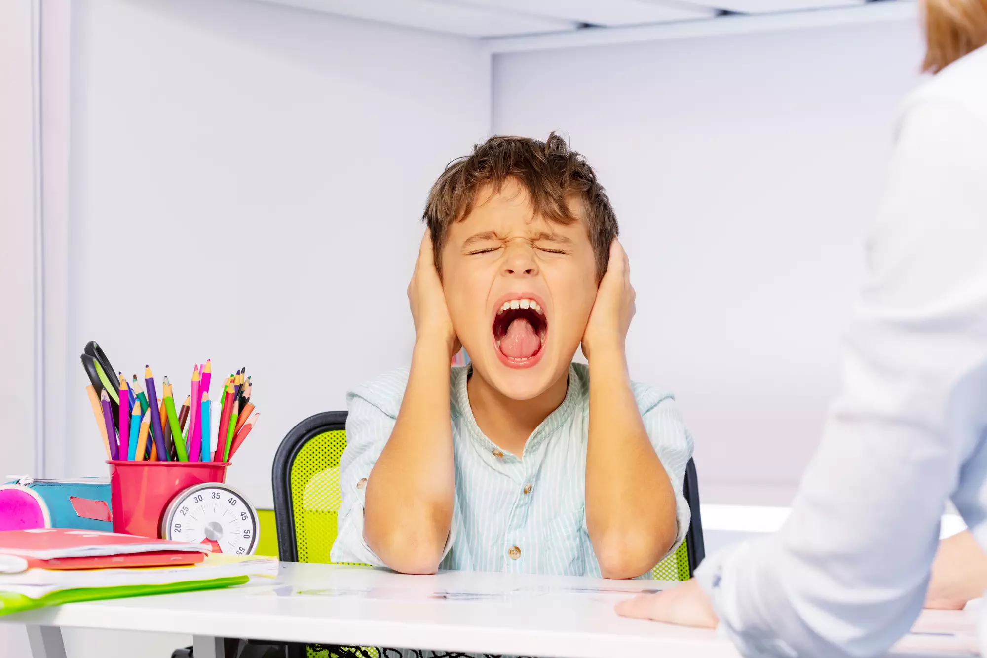 identifying emotions with kid screaming
