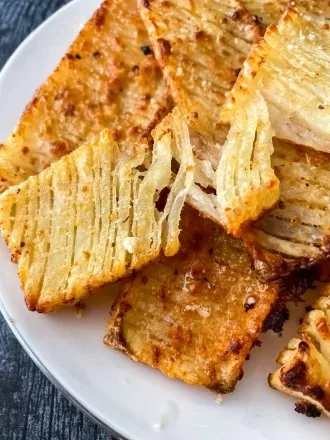 garlic parm crispy accordion potatoes